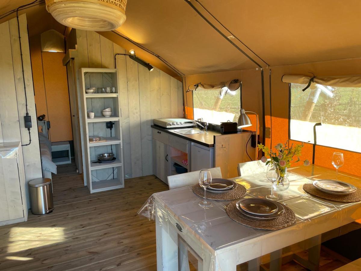 Luxe Safaritenten Petit013 - Nieuw Tilburg Exteriör bild