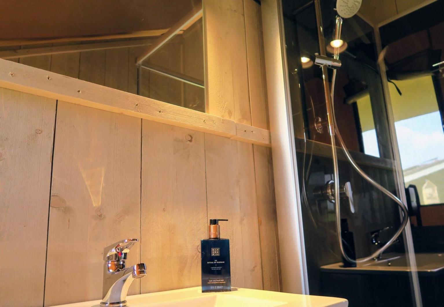 Luxe Safaritenten Petit013 - Nieuw Tilburg Rum bild
